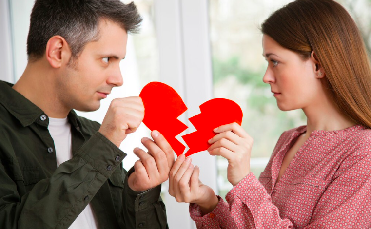 鄂尔多斯离婚如何申请财产保全冻结对方账户